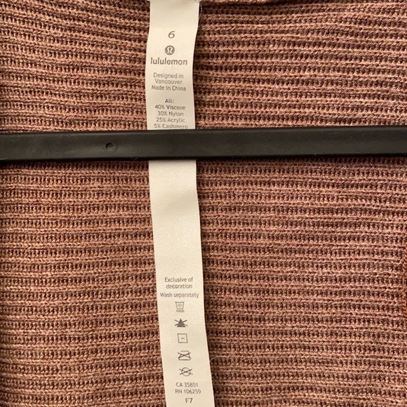 RARE | LULULEMON Sun Down Wrap - Picture 9 of 12